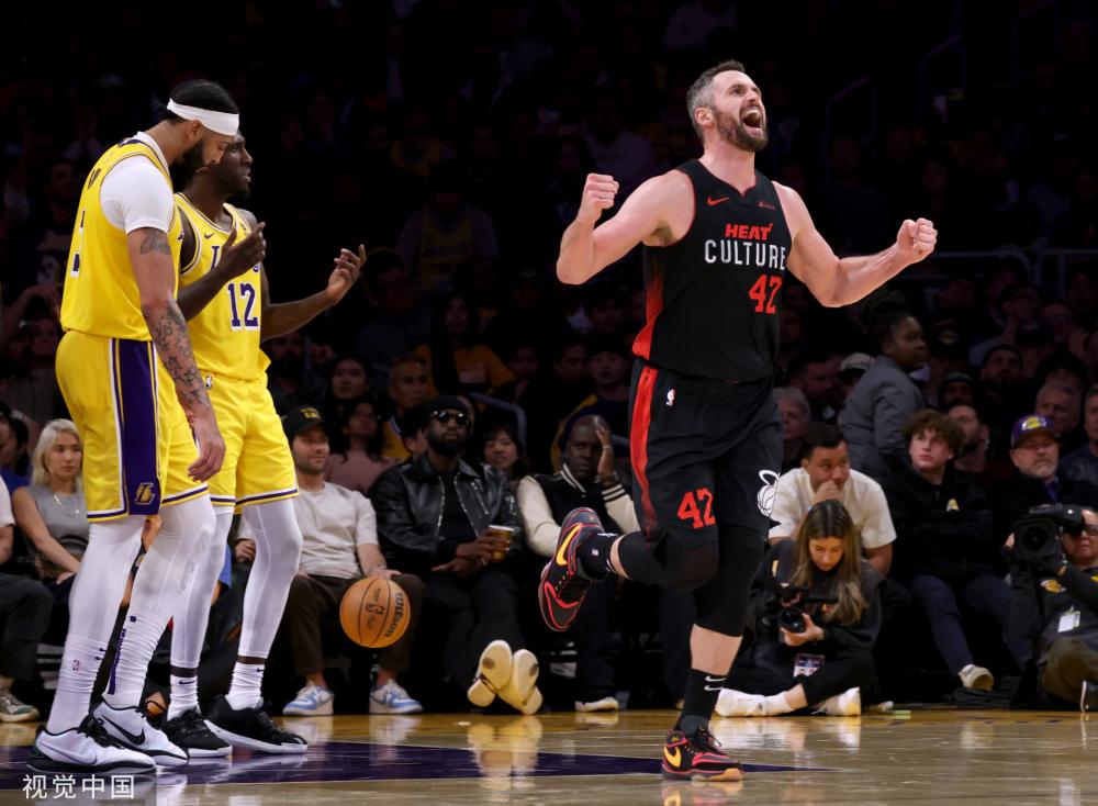 顿的防守显 顿的防守显